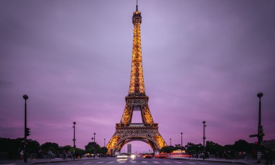 Torre Eiffel em Paris, França