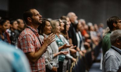 Pastor cria guia para trocar de igreja de forma ética e bíblica